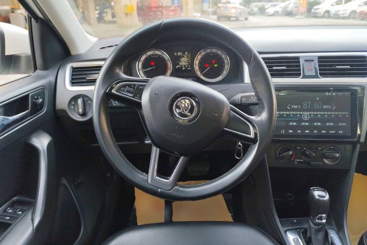 Used Skoda Rapid 2019 1.5L Automatic Comfort Edition China VI Standard
