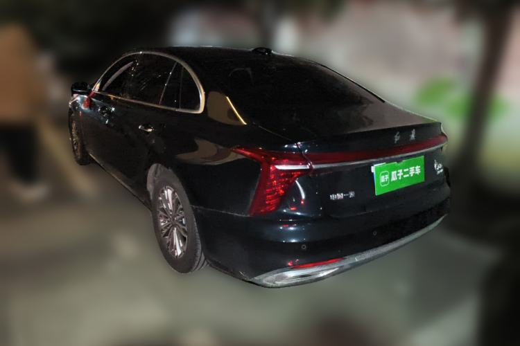 Used Hongqi H5 2025 1.5T DCT Qiyun 500 000th Unit Commemorative Edition
