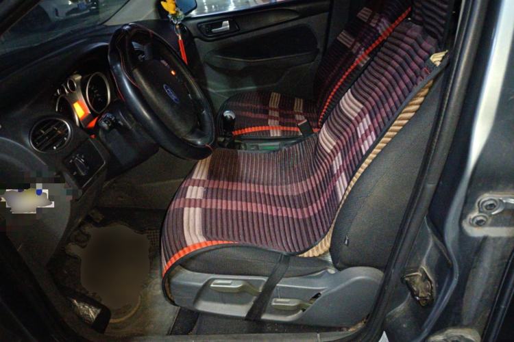 Used Ford Focus 2011 Hatchback 1.8L Manual Comfort Model
