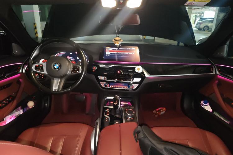 Used BMW 5 Series 2020 530Li Luxury Edition M Sport Package Center Console