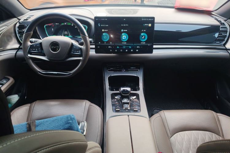 Used BYD Han 2020 EV Four-Wheel Drive High-Performance Flagship Model