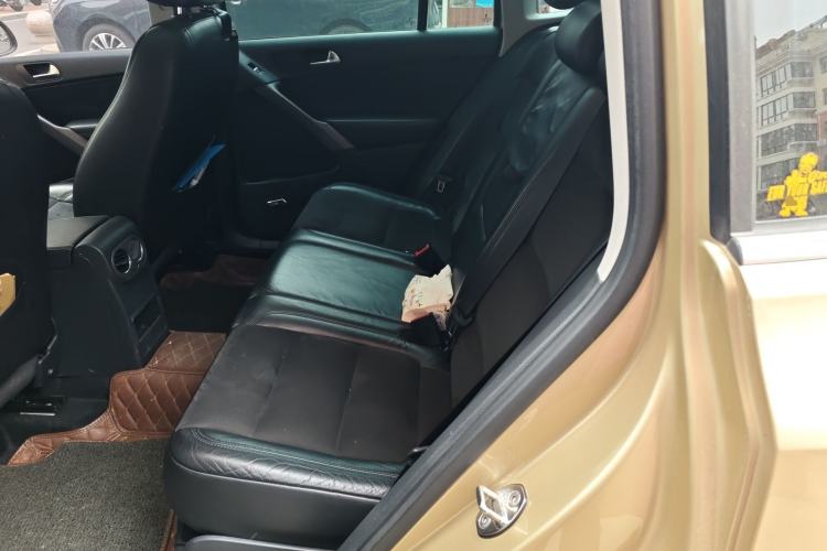 Used Volkswagen Tiguan 2012 2.0 TSI Automatic All-Wheel Drive Flagship Edition Left Rear Seat