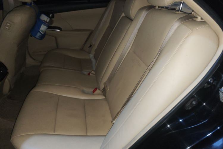 Used Toyota Camry 2015 2.0G Premier Edition
