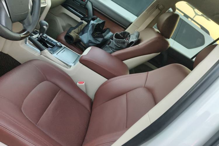 Used Toyota Land Cruiser 2019 4.0L GX-R 5-Seater Parallel Import