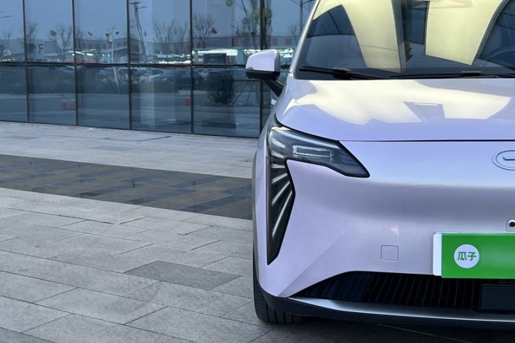 Used AION Y 2022 Plus 70 Tech Edition