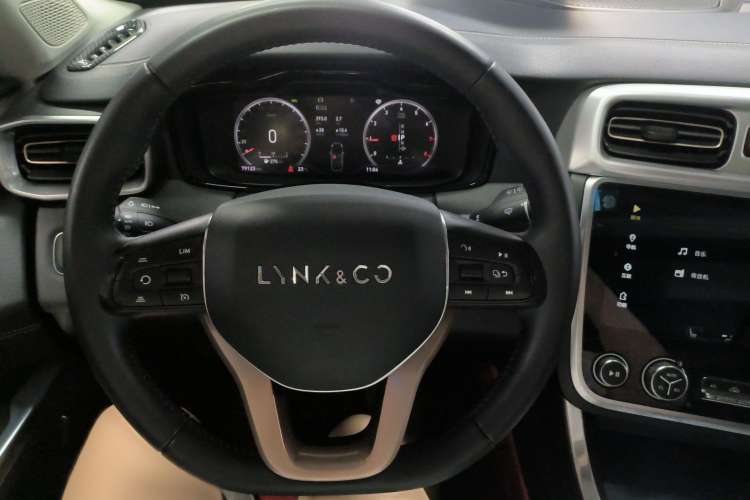 Used Lynk & Co 01 2017 2.0T Two-Wheel-Drive Version