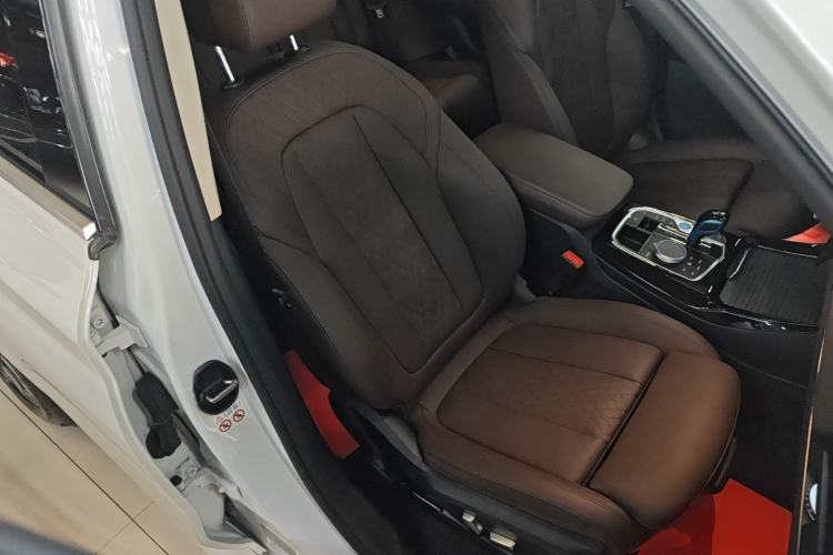 Used BMW iX3 2022 Leading Model
