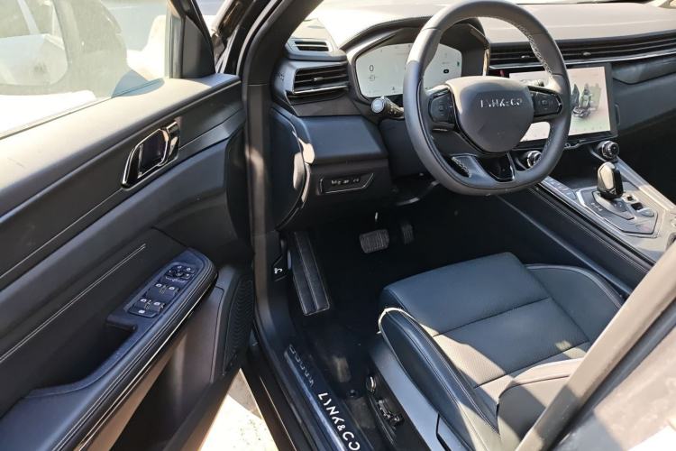 Used Lynk & Co 01 2023 1.5TD EM-F PM Driver Seat