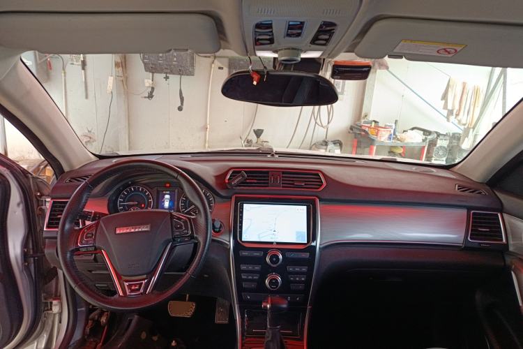 Used Haval H2 2016 Red-Label 1.5T Automatic Two-Wheel Drive Luxury Model
