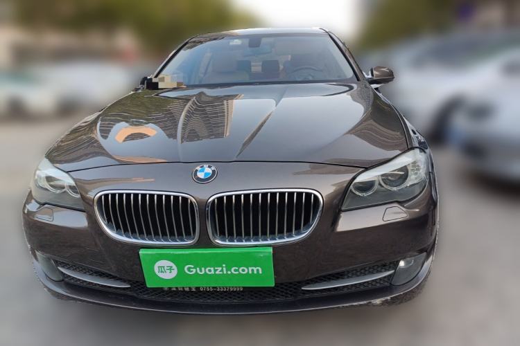 Used BMW 5 Series 2013 525Li Leading Model
