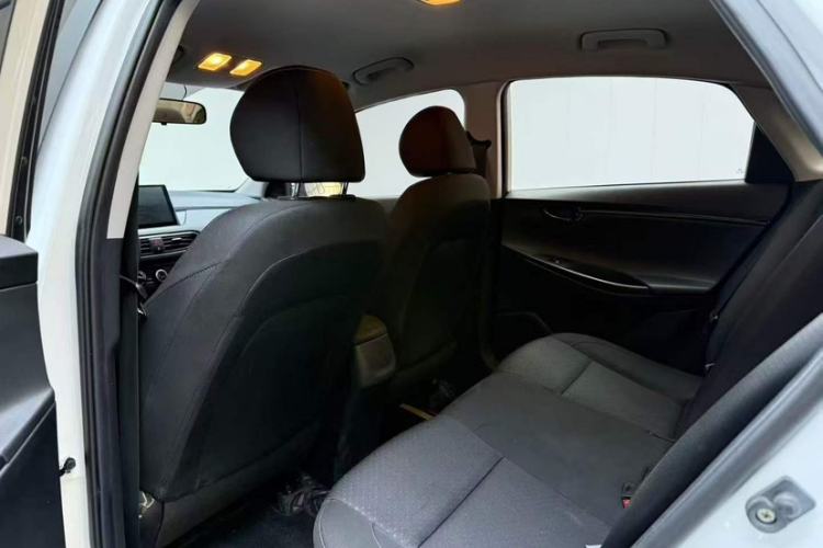 Used Hyundai Celesta 2020 1.6L Automatic GL Enjoyable Edition