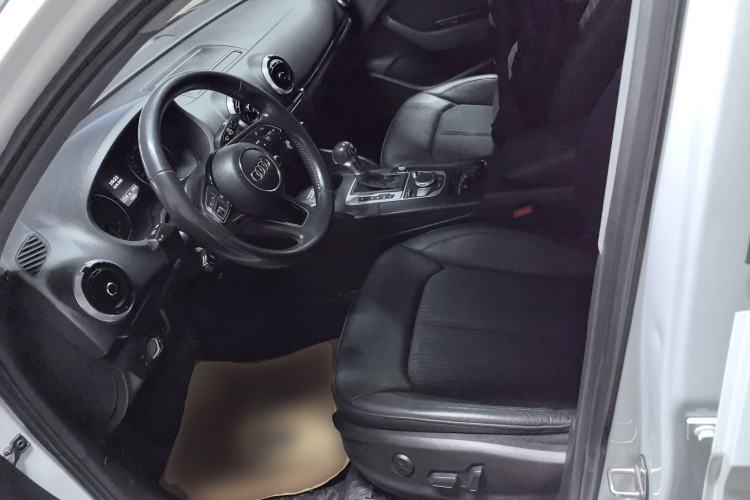 Used Audi A3 2020 Limousine 35 TFSI Fashion Edition China VI Emission Standard