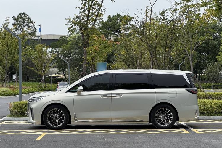 Used VOYAH Dream 2022 Low-Carbon Edition Dream+ Smart Enjoyment Package