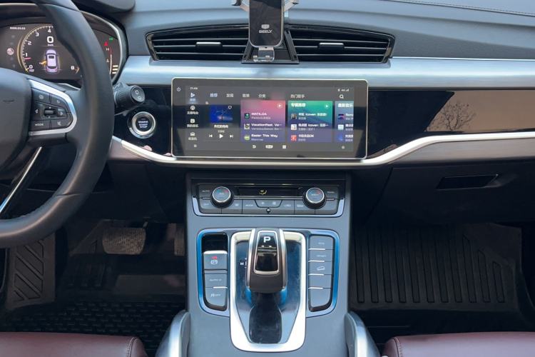 Used Geely Auto Emgrand X7 Sport 2022 1.8TD DCT Zhiya Trim