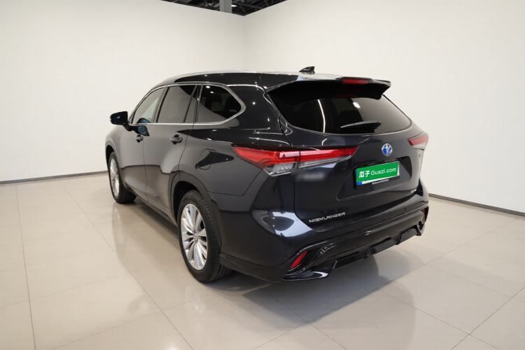 Used Toyota Highlander 2023 2.5L Smart Electric Hybrid Dual-Engine Four-Wheel Drive Prestige Version – 7 Seats Exterior 2