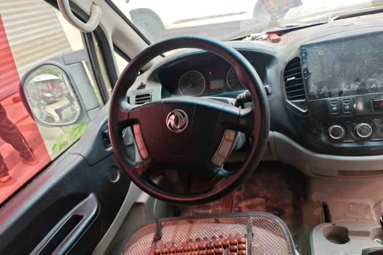 Used FORTHING Lingzhi 2017 M3L 1.6L 7-Seater Comfort Model
