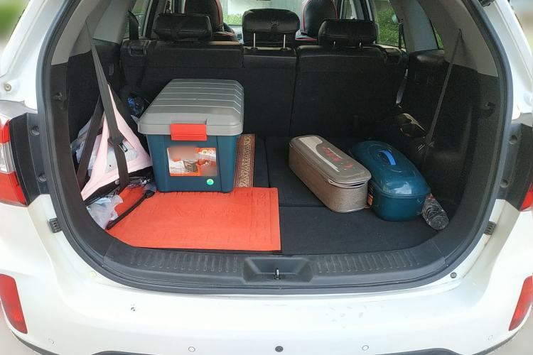 Used Kia Sorento 2013 2.4L 7-seat Gasoline Comfort Edition
