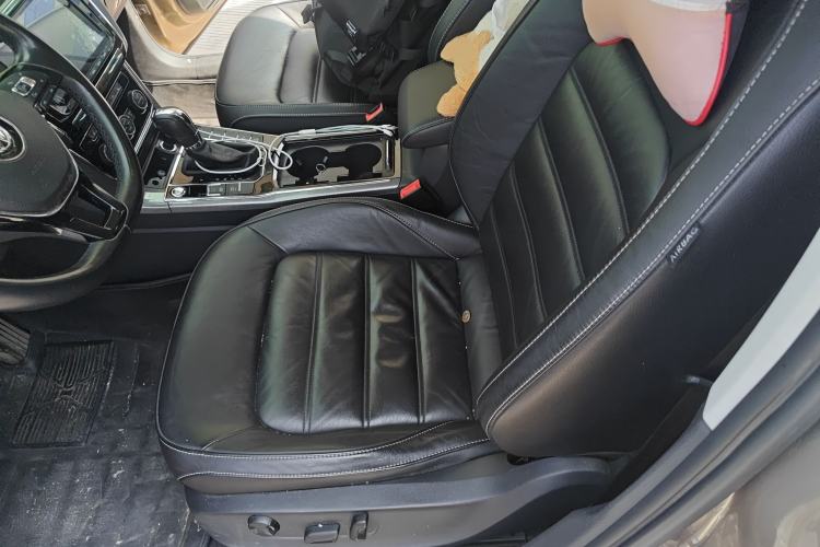 Used Volkswagen Passat 2017 280TSI DSG Luxury Edition
