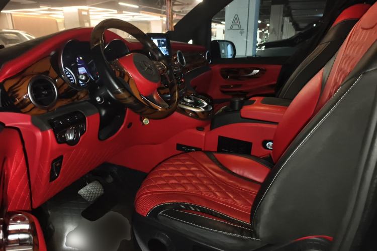 Used Mercedes-Benz V-Class 