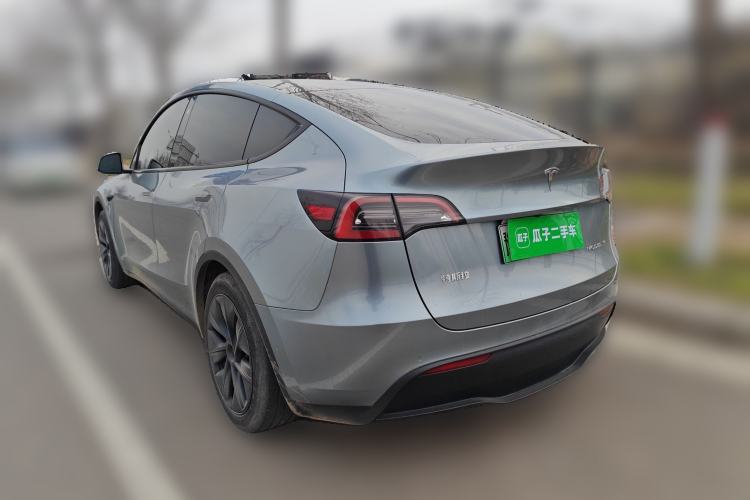 Used Tesla Model Y 2023 Rear-Wheel-Drive Version