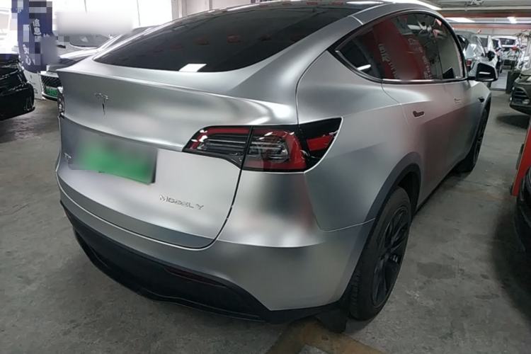 Used Tesla Model Y 2024 Long-Range All-Wheel-Drive Version
