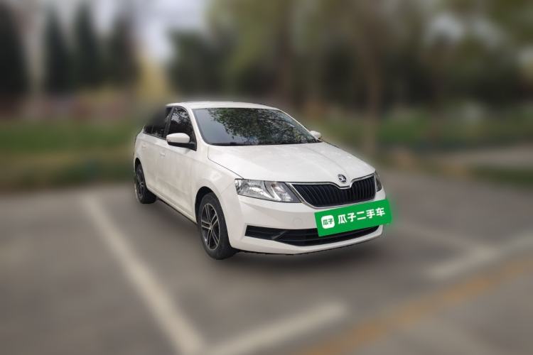 Used Skoda Rapid Spaceback 2019 Revised Version 1.5L Automatic Standard Edition China VI Front Right 45 Deg