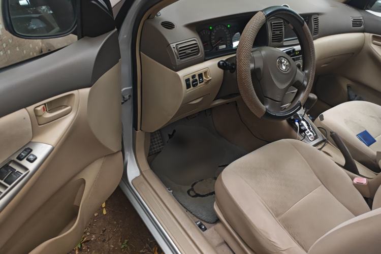 Used Toyota Corolla EX 2011 1.6L Automatic Classic Edition Driver Seat