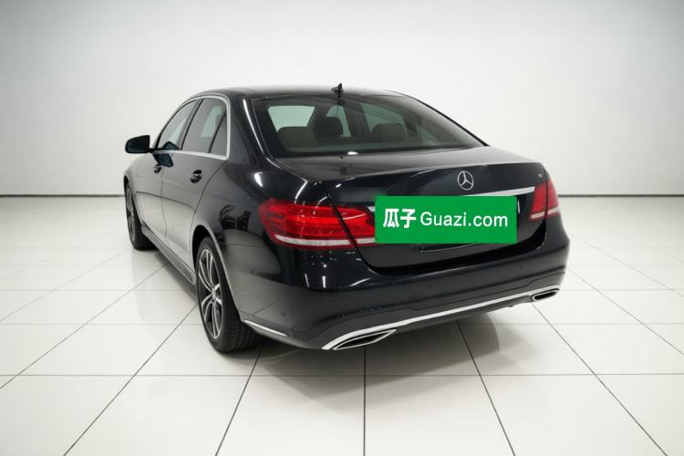 Used Mercedes-Benz E-Class 2015 E 260 L Sport & Fashion Model Rear Left 45 Deg