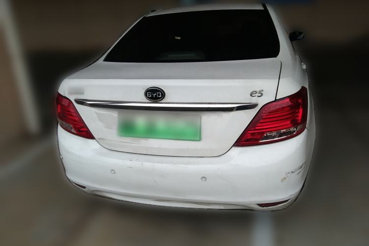 Used BYD e5 2018 Travel Edition Rear