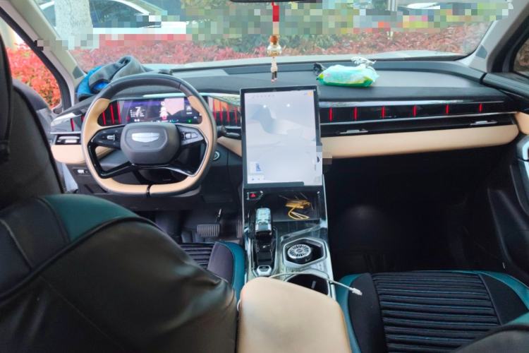 Used Geely Auto FX11 2023 2.0TD DCT Prestige Edition
