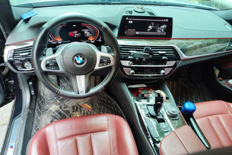 Used BMW 5 Series 2020 530Li Leading Model M Sport Package Center Console