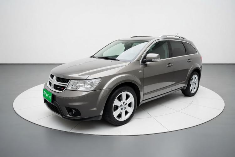 Used Dodge Journey 2013 2.4L Two-Wheel Drive Luxury Version