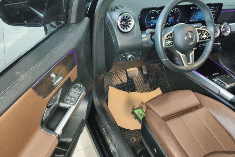 Used Mercedes-Benz GLB 2021 GLB 200 Dynamic Edition Driver Seat