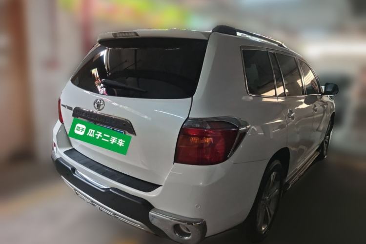 Used Toyota Highlander 2011 2.7L Two-Wheel Drive 7-Seater Luxury Edition
