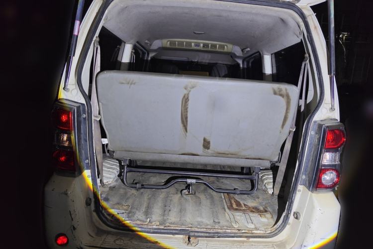 Used Soueast Xiwang 2011 1.3L (Dong'an Engine) Standard Version Trunk