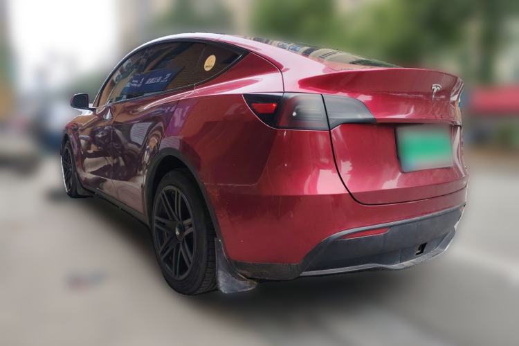 Used Tesla Model Y 2022 Long-Range All-Wheel-Drive Version