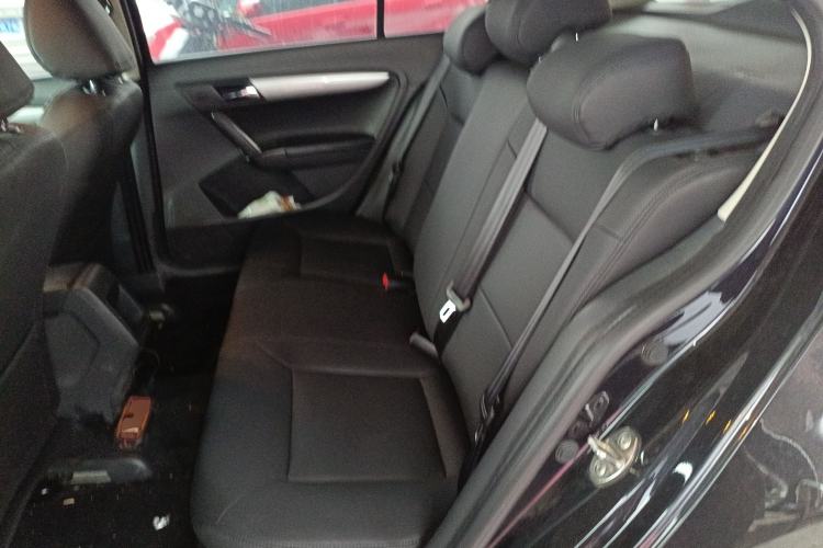 Used Volkswagen Lavida 2013 Revised Classic 1.6L Automatic Fashion Edition