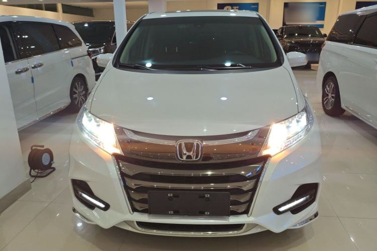 Used Honda Odyssey 2021 2.0L Rui·Luxury Edition Front