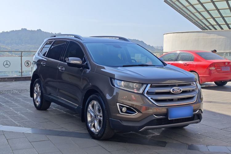 Used Ford Edge 2016 EcoBoost 245 Two-Wheel-Drive Titanium 7-Seater

