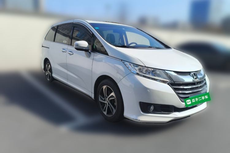 Used Honda Odyssey 2015 Revised Version 2.4L Supreme Edition
