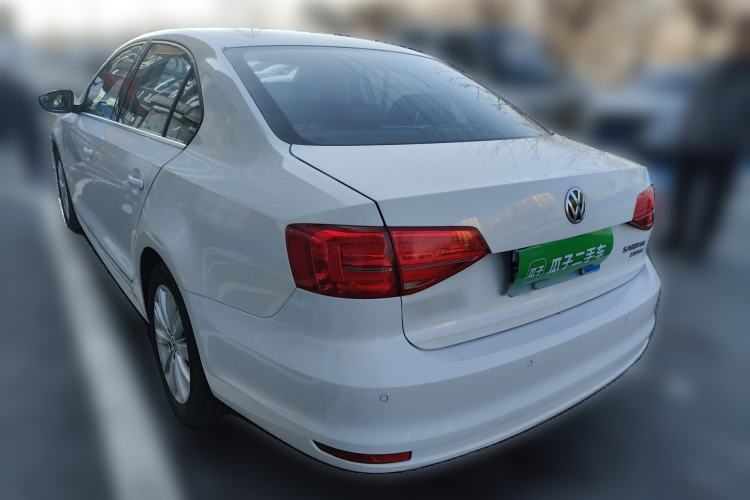 Used Volkswagen Sagitar 2015 230TSI Automatic Comfort Version Rear Left 45 Deg