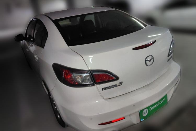 Used Mazda Mazda 3 2015 Sedan 1.6L Automatic Comfort Model