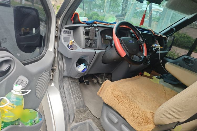 Used Ford Transit Custom 2016 2.2T Long-Wheelbase 6/7-Seater Mid-Roof Multi-Purpose Vehicle Driver Seat