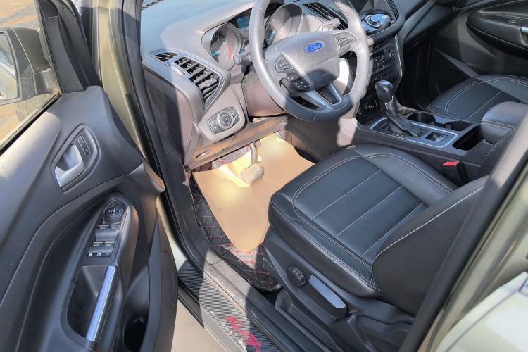 Used Ford Kuga 2017 EcoBoost 180 Two-Wheel-Drive Platinum Edition