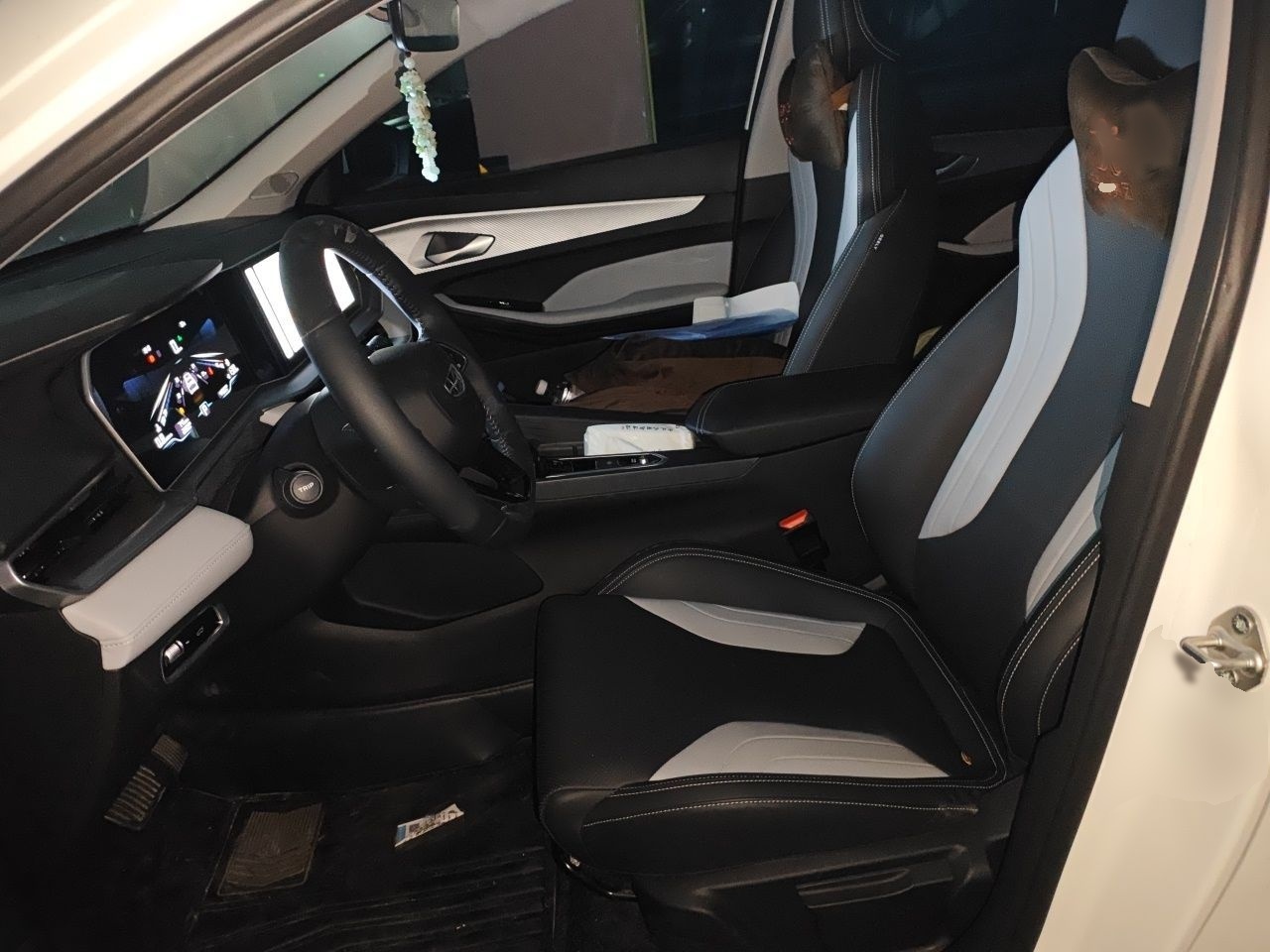 Geely Auto Binray 2024 Binrui COOL 1.5T DCT Champion Edition — снимка 14