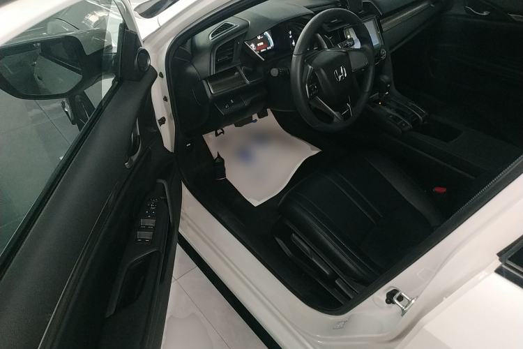 Used Honda Civic 2021 HATCHBACK 220TURBO CVT New Trendsetter Driver Seat