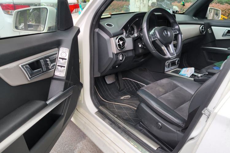 Used Mercedes-Benz GLK-Class 2014 GLK 200 Standard Model Driver Seat