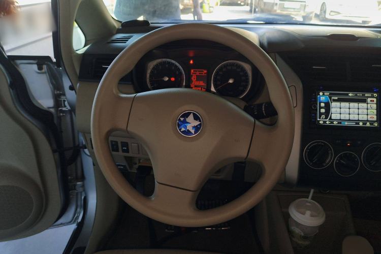 Used Venucia D50 2013 1.6L Manual Fashion Edition
