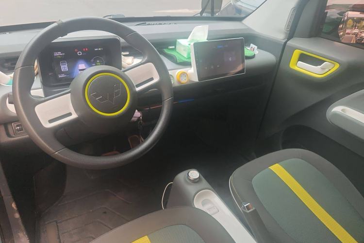 Used Wuling Hongguang MINIEV 2022 GAMEBOY 200km Play Edition with Lithium Iron Phosphate