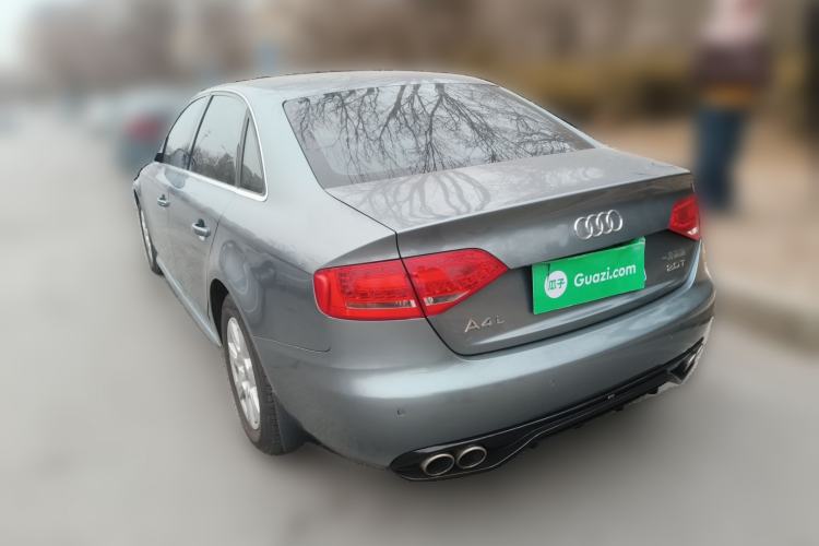 Used Audi A4L 2012 2.0 TFSI automatic standard version